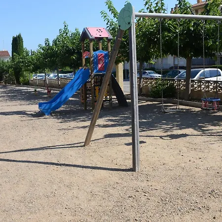 Dora L' Escala